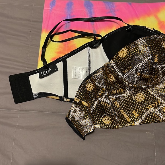 Money,Money - Picture 4 of 4